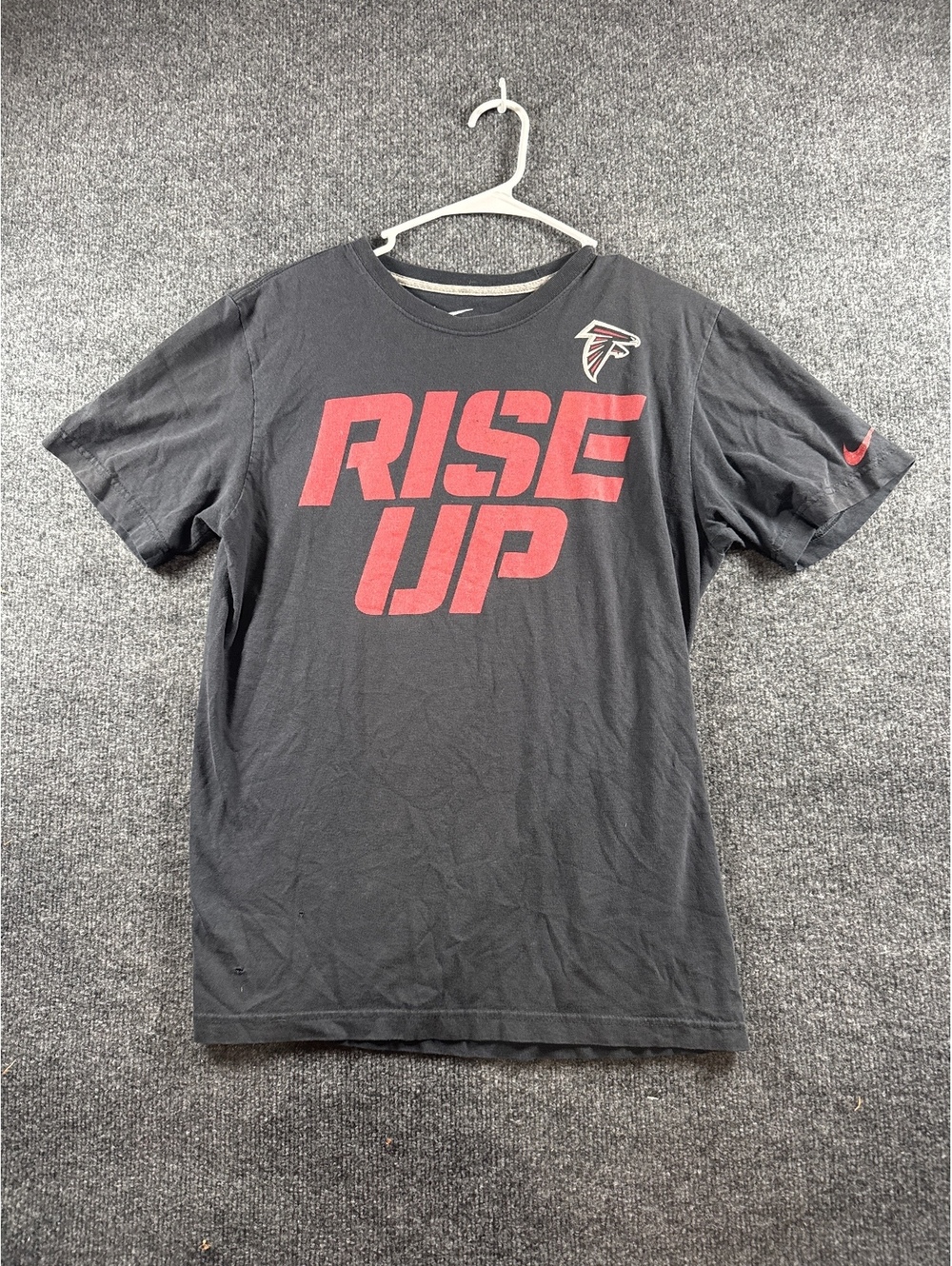 Nike Atlanta Falcons T Shirt Mens M Black Rise Up NFL Football Graphic Tee